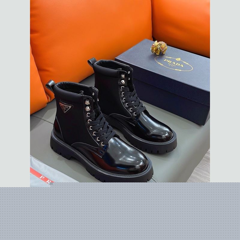 Pra*a boots